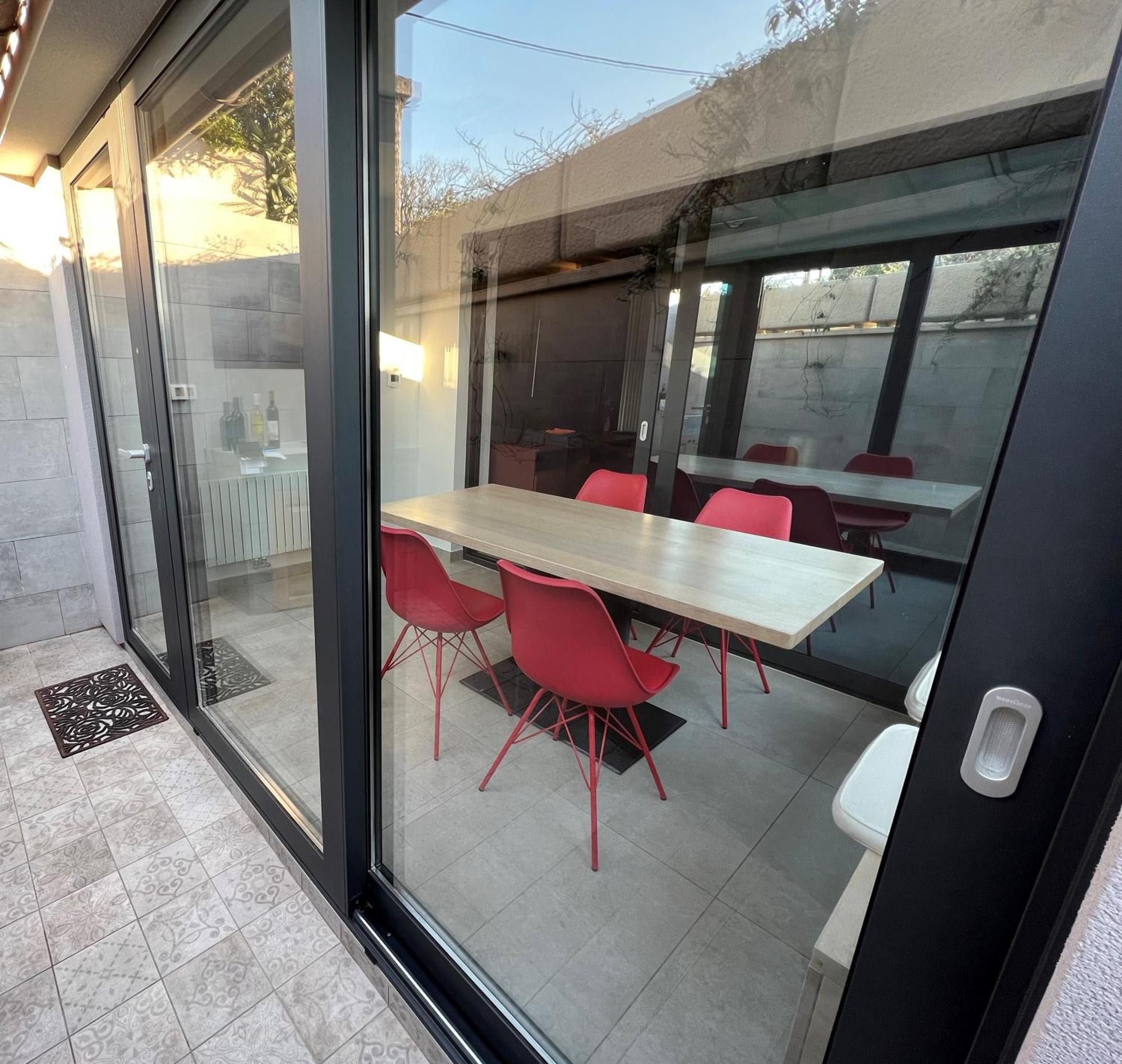 Alison Apartments Premantura Luaran gambar