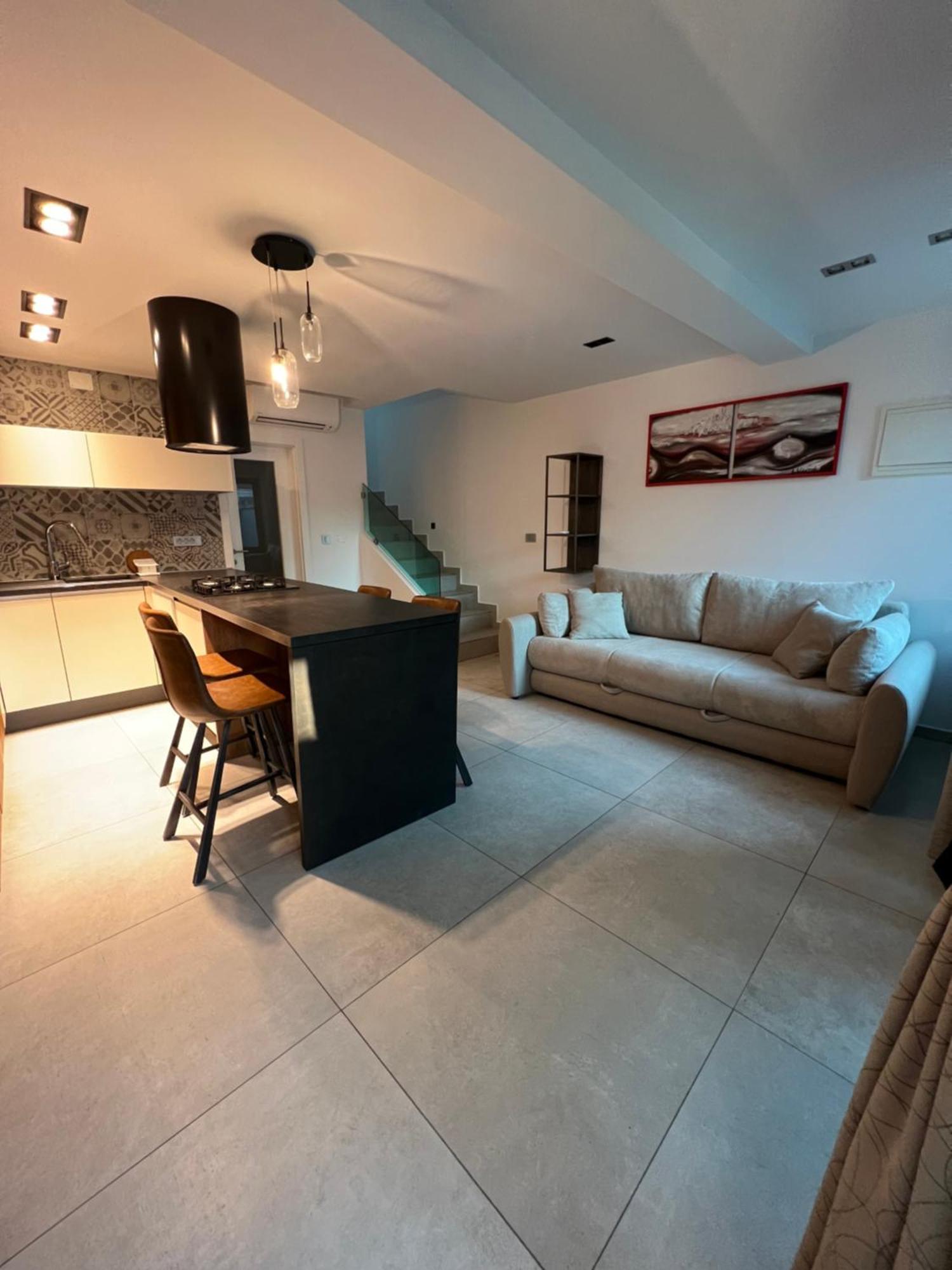 Alison Apartments Premantura Luaran gambar