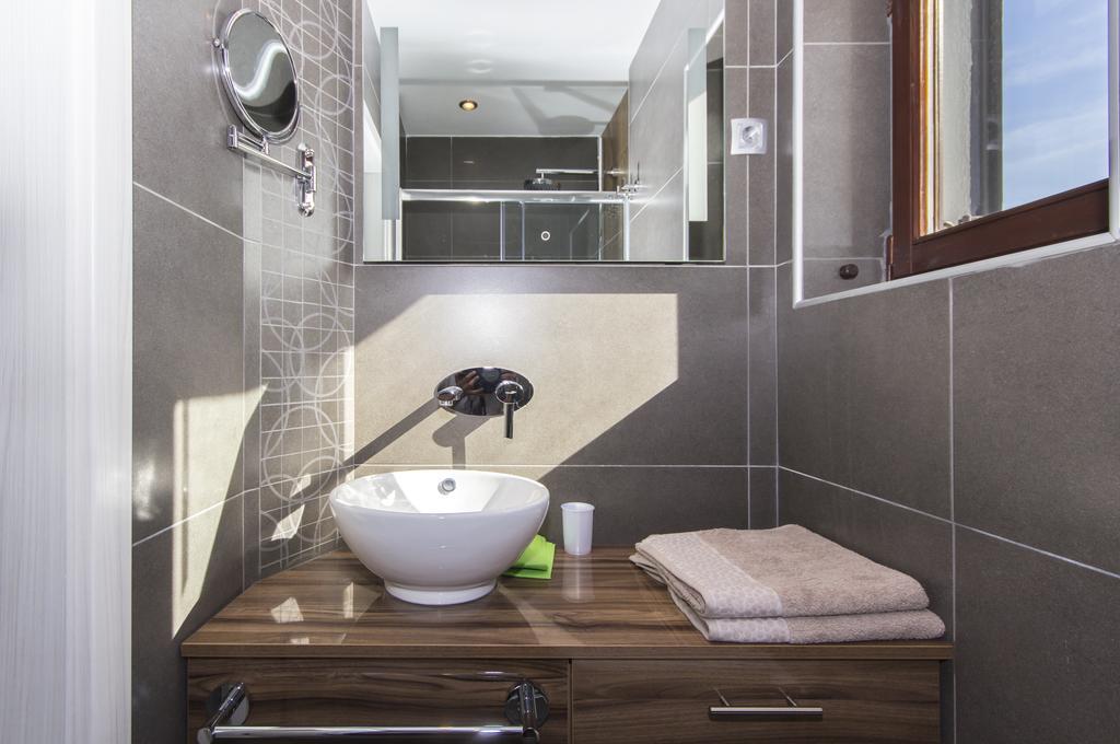 Alison Apartments Premantura Luaran gambar