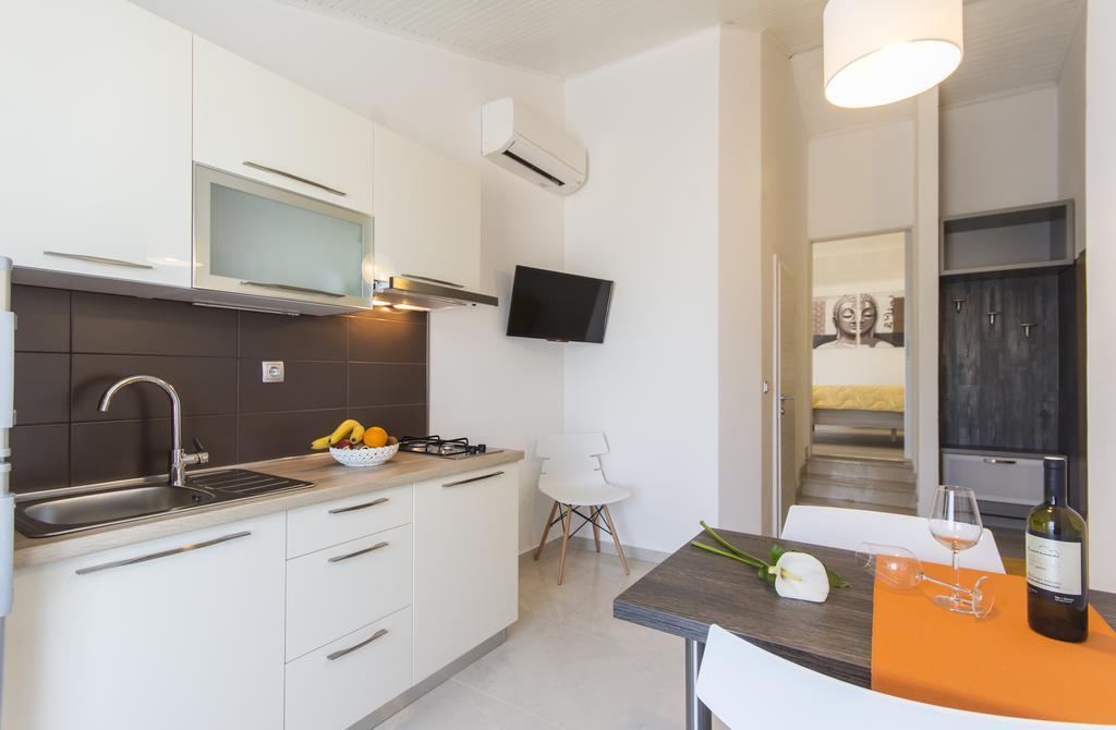 Alison Apartments Premantura Luaran gambar