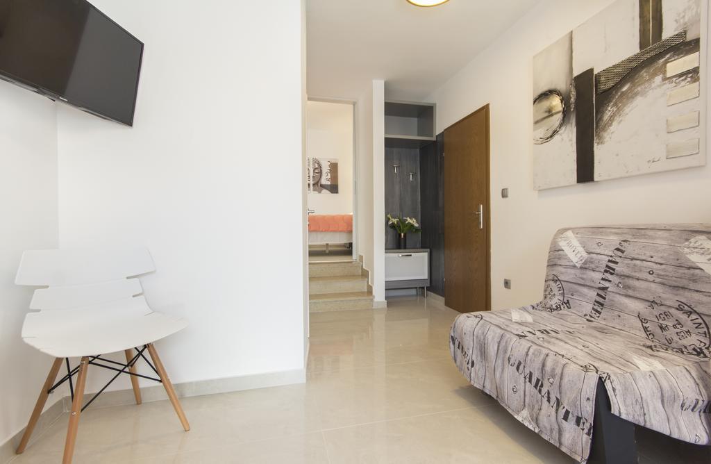 Alison Apartments Premantura Luaran gambar