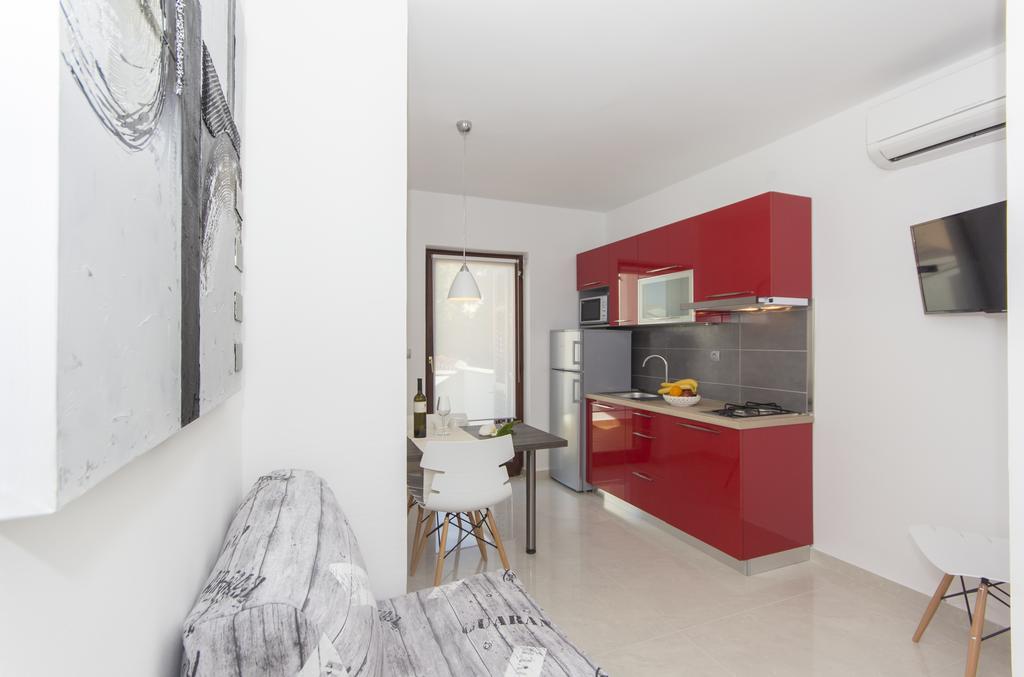 Alison Apartments Premantura Luaran gambar