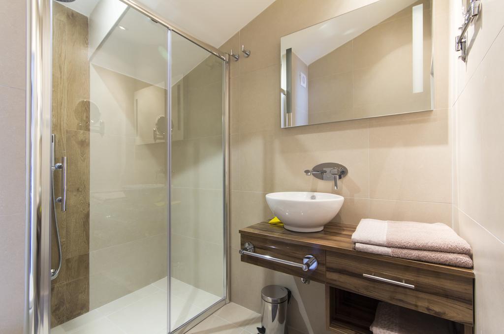 Alison Apartments Premantura Luaran gambar